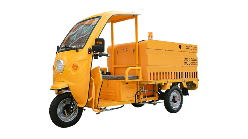 加特林 GAT20E-T 车载型高压清洗机进行苏州物业园区道路冲洗